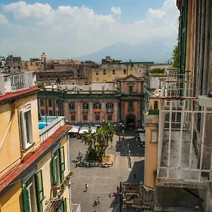 Bed & Breakfast Art12, Napoli