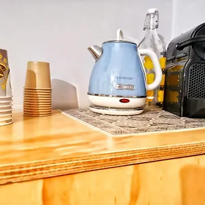 Bed & Breakfast Miracolo Al Duomo Smart, Napoli