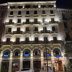 Mokinba King 4*, Mailand Italien
